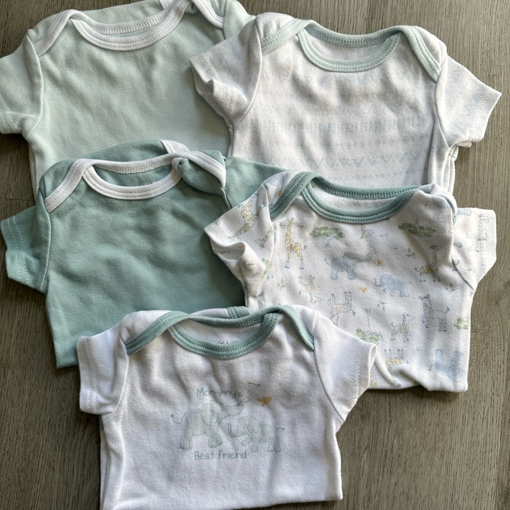Mint and White Baby Bodysuit Set
